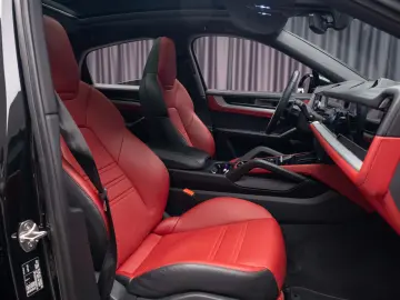 Porsche Cayenne Coupe