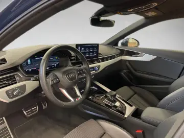 AUDI A4 35 TFSI S line AHK Business Tour