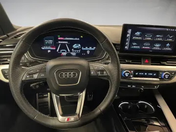 AUDI A4 35 TFSI S line AHK Business Tour