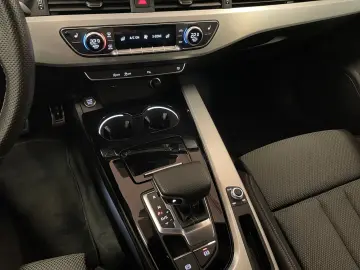 AUDI A4 35 TFSI S line AHK Business Tour