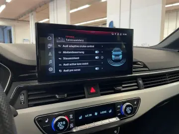 AUDI A4 35 TFSI S line AHK Business Tour