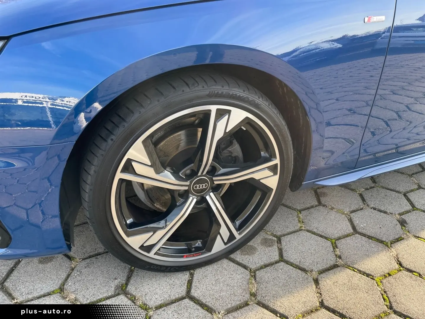 AUDI A4 35 TFSI S line AHK Business Tour