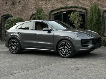 PORSCHE Cayenne GTS Coupe INNODRIVE 22 TURBO SOFT-CLOSE