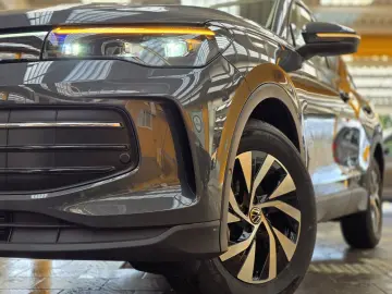 VW Tiguan Life eTSI AHK el.Heckk. Kamera Sicherheit