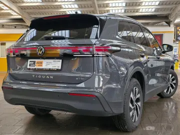 VW Tiguan Life eTSI AHK el.Heckk. Kamera Sicherheit