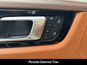 PORSCHE Cayenne E-Hybrid SoftClose Ventilation 360 HUD