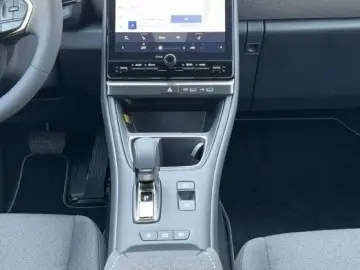 Lexus LBX Basis 1.5 Hybrid KOMFORT