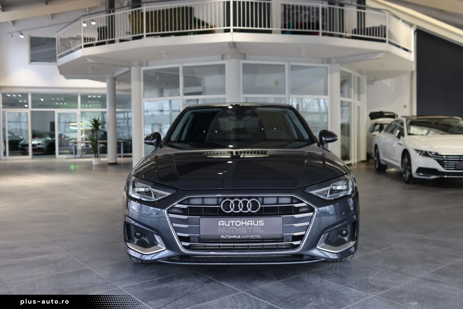 AUDI A4 35 TFSI ADVANCED SIDE ASSIST