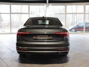 AUDI A4 35 TFSI ADVANCED SIDE ASSIST