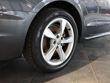 AUDI A4 35 TFSI ADVANCED SIDE ASSIST