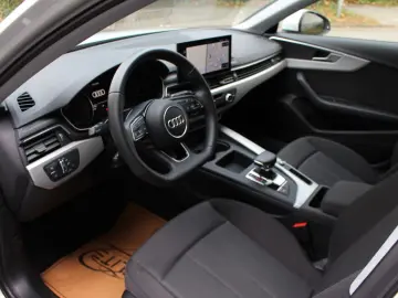 AUDI A4 35 TDI S tronic S line~ 1 HAND