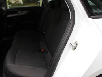 AUDI A4 35 TDI S tronic S line~ 1 HAND