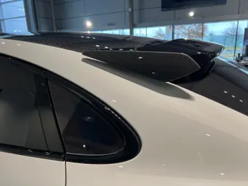 PORSCHE Cayenne Turbo E-Hybrid GT-Paket