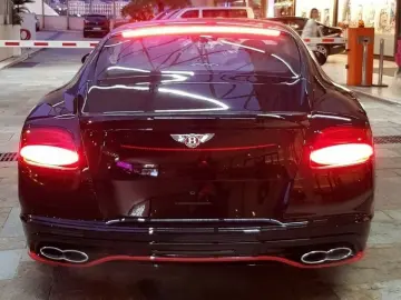 Bentley Continental GT V8S NEW BLACKEDITION 1of20