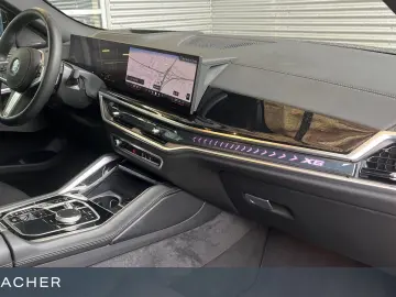 BMW X6 xDrive40d Navi AHK HUD 360  Standhzg ACC 22