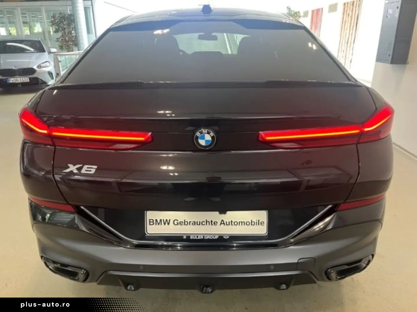 BMW X6 xDrive 40d M-Sport StandHZG AHK Pano Navi HK
