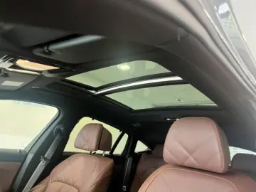 BMW X6 xDrive 40d M-Sport StandHZG AHK Pano Navi HK