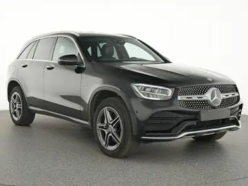 MERCEDES-BENZ GLC 300de AMG-LINE KAM VIRTUEL 360 AHK LED