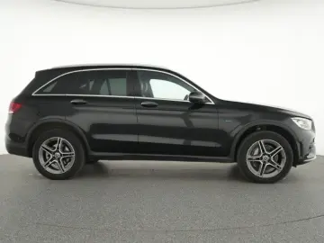 MERCEDES-BENZ GLC 300de AMG-LINE KAM VIRTUEL 360 AHK LED