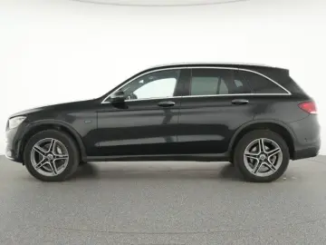MERCEDES-BENZ GLC 300de AMG-LINE KAM VIRTUEL 360 AHK LED