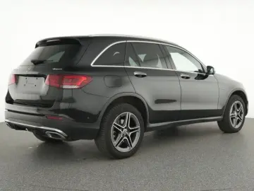 MERCEDES-BENZ GLC 300de AMG-LINE KAM VIRTUEL 360 AHK LED