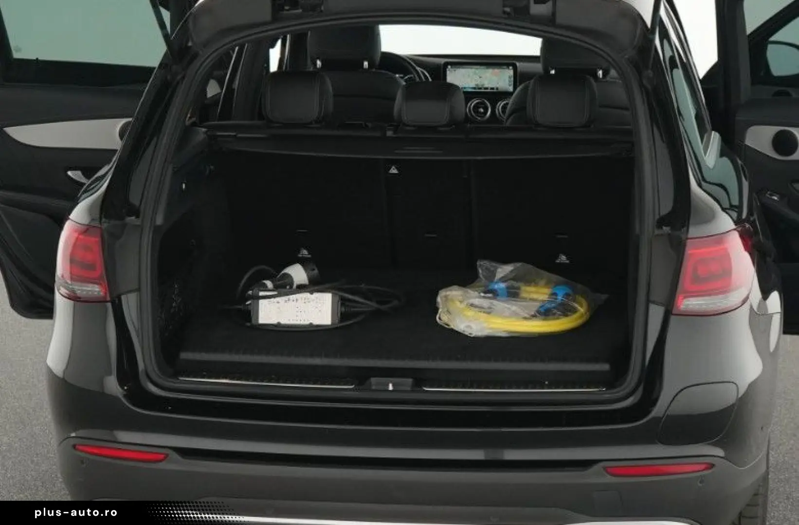 MERCEDES-BENZ GLC 300de AMG-LINE KAM VIRTUEL 360 AHK LED