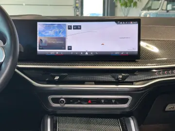 BMW X6 xDrive40d M Sport 1.HA PANO AHK 22LM H&K