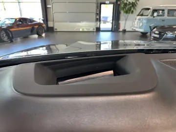 BMW X6 xDrive40d M Sport 1.HA PANO AHK 22LM H&K