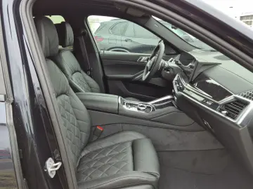 BMW X6 xDrive40d M Sport Sportpaket Gestiksteuerung
