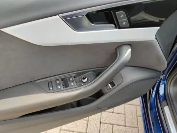 AUDI A4 Limousine 35 TFSI S tronic advanced S line MA