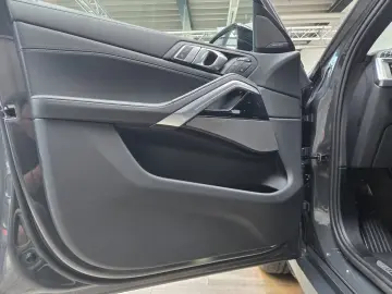 BMW X6 xDrive40d M Sport Pro AHK 22Zoll Sitzlüftung