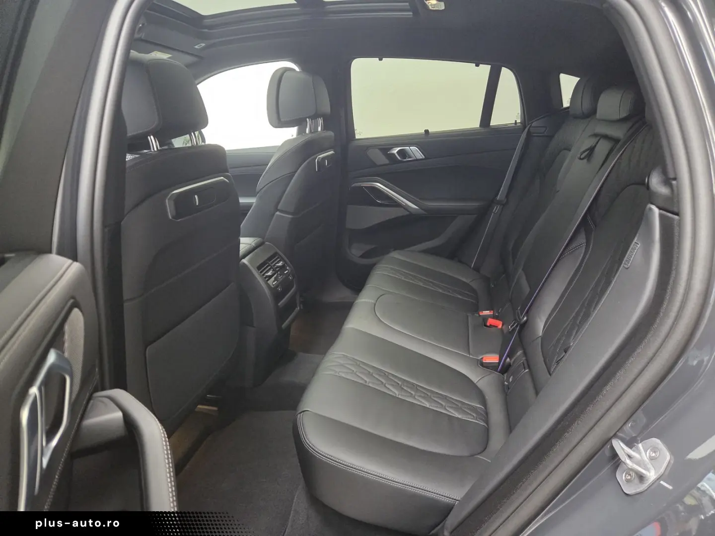 BMW X6 xDrive40d M Sport Pro AHK 22Zoll Sitzlüftung