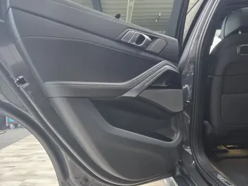 BMW X6 xDrive40d M Sport Pro AHK 22Zoll Sitzlüftung