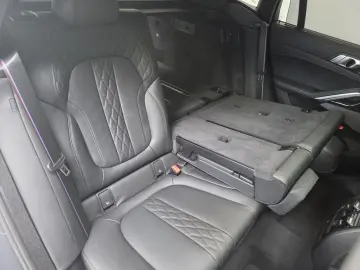 BMW X6 xDrive40d M Sport Pro AHK 22Zoll Sitzlüftung