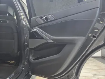 BMW X6 xDrive40d M Sport Pro AHK 22Zoll Sitzlüftung