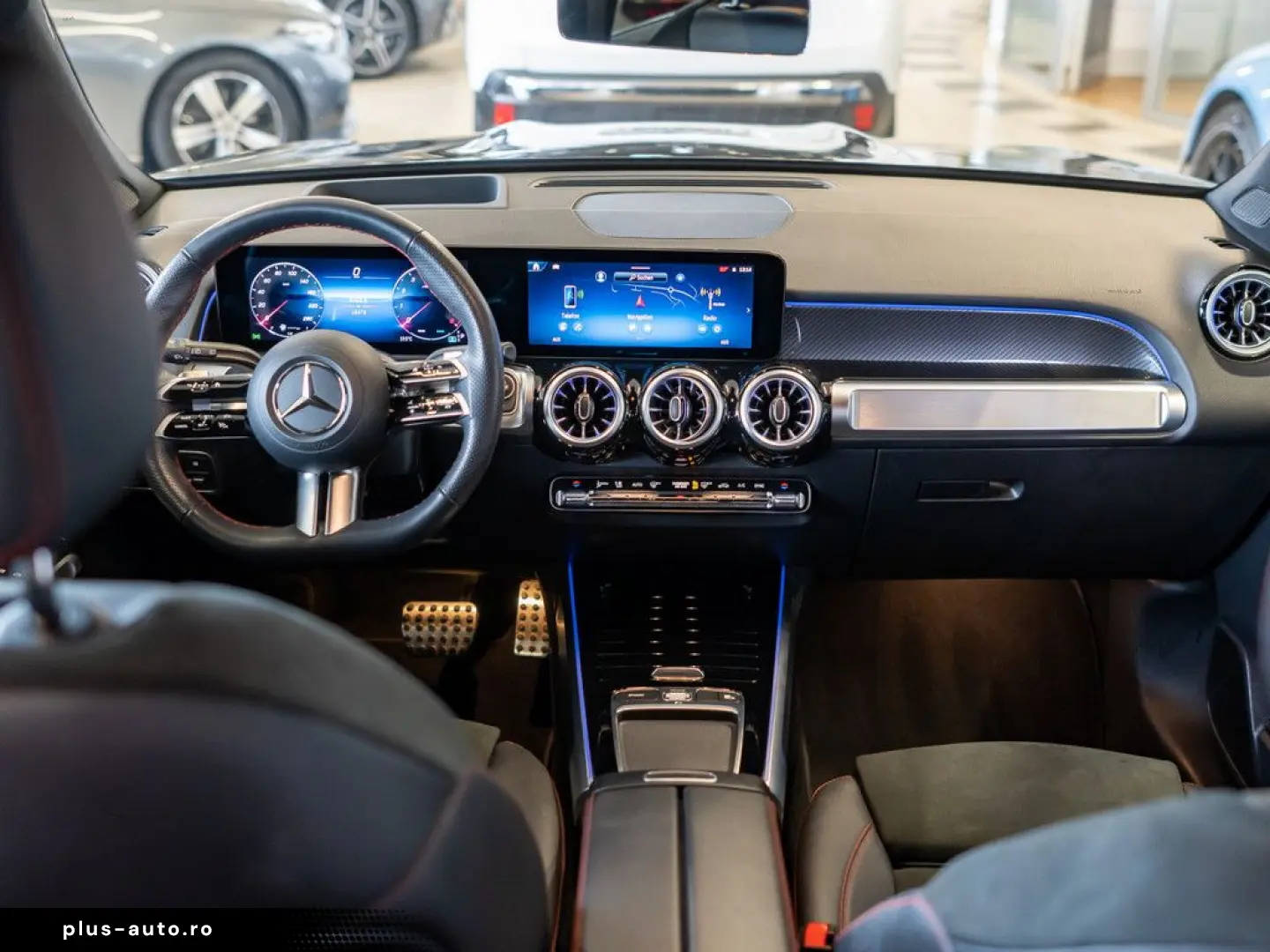 MERCEDES-BENZ GLB 250 4M AMG Sport Premium  LED Pano HUD