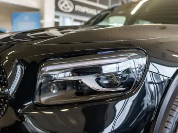 MERCEDES-BENZ GLB 250 4M AMG Sport Premium  LED Pano HUD