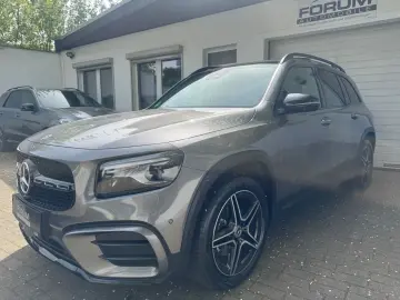 MERCEDES-BENZ GLB 200 AMG Line Pano Memory 360  AHK LED MBUX