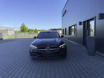 MERCEDES-BENZ C 220 d T AVANTGARDE LED KAMERA AHK.