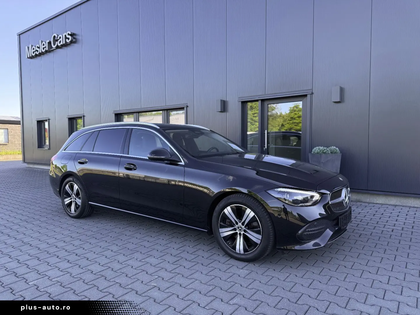 MERCEDES-BENZ C 220 d T AVANTGARDE LED KAMERA AHK.