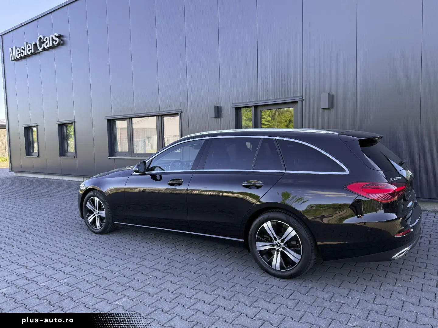 MERCEDES-BENZ C 220 d T AVANTGARDE LED KAMERA AHK.