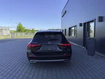 MERCEDES-BENZ C 220 d T AVANTGARDE LED KAMERA AHK.
