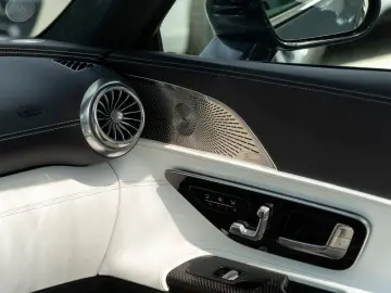 MERCEDES-BENZ SL 63 AMG PREMIUM .DIG.LIGHT.HUD.360