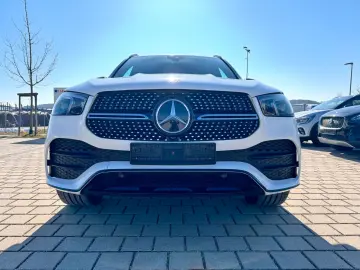 MERCEDES-BENZ 300 d 4Matic AMG AHK KD NEU 8-FACH