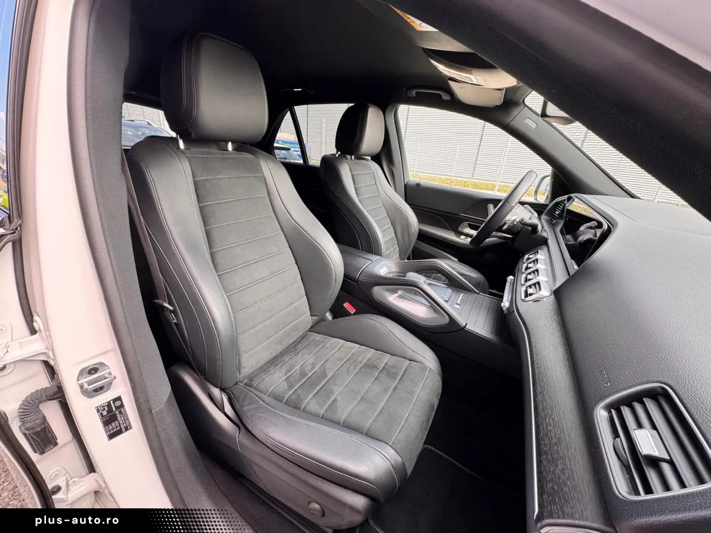 MERCEDES-BENZ 300 d 4Matic AMG AHK KD NEU 8-FACH