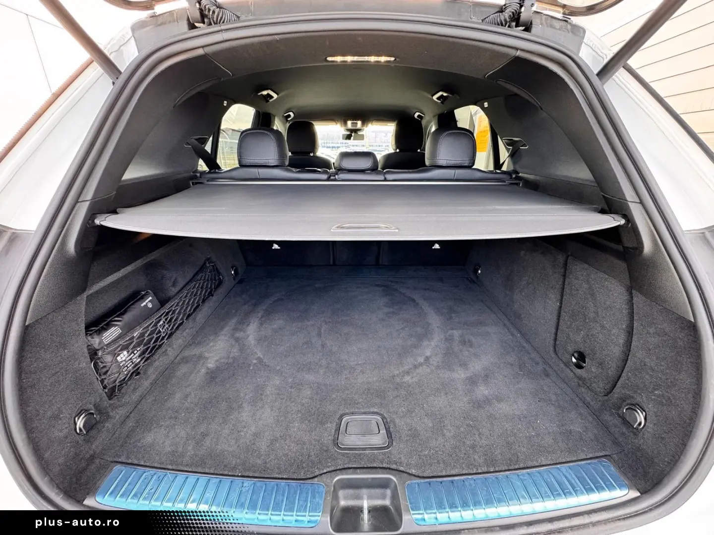 MERCEDES-BENZ 300 d 4Matic AMG AHK KD NEU 8-FACH