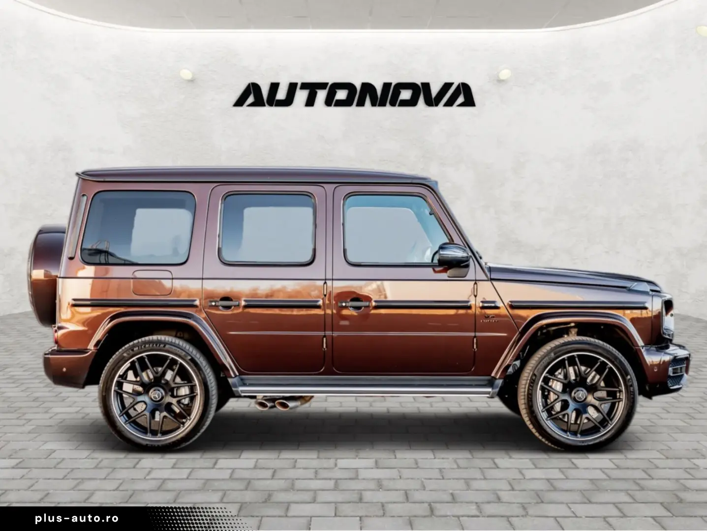 MERCEDES-BENZ G 63 AMG G Station Manufaktur V8