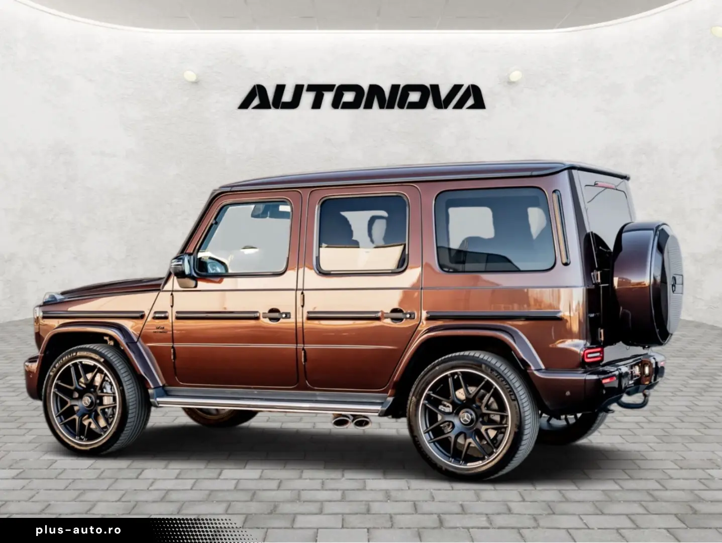 MERCEDES-BENZ G 63 AMG G Station Manufaktur V8