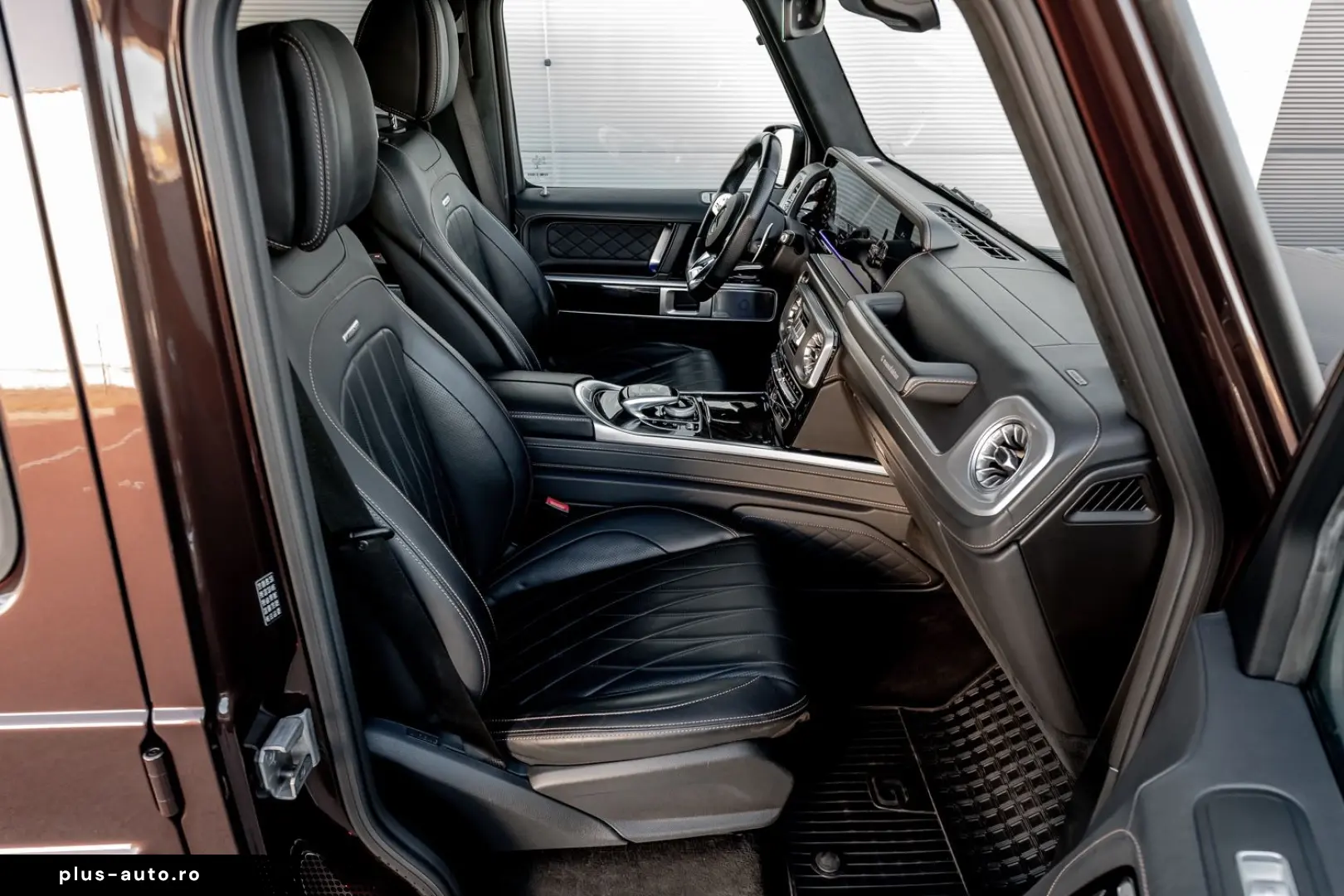 MERCEDES-BENZ G 63 AMG G Station Manufaktur V8