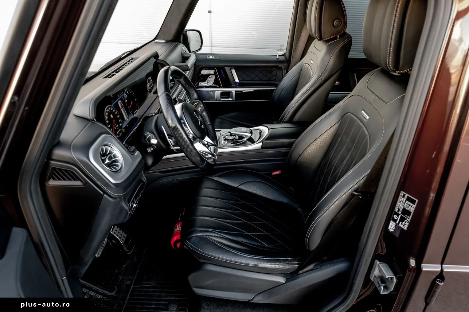 MERCEDES-BENZ G 63 AMG G Station Manufaktur V8
